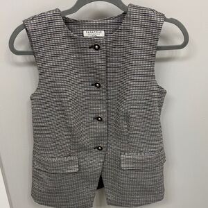 Bagatelle Monochrome Houndstooth Vest